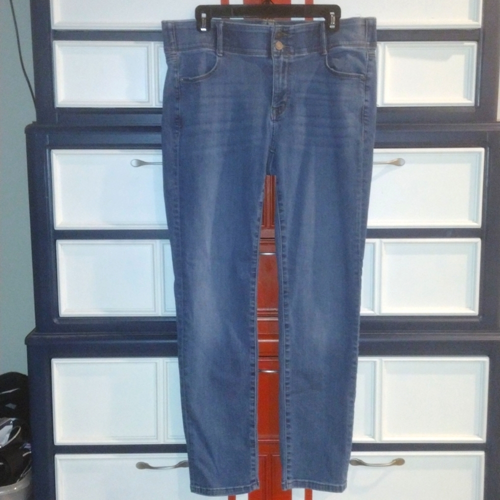 Women's Apt Tummy Control Straight Leg Denim  Jeans